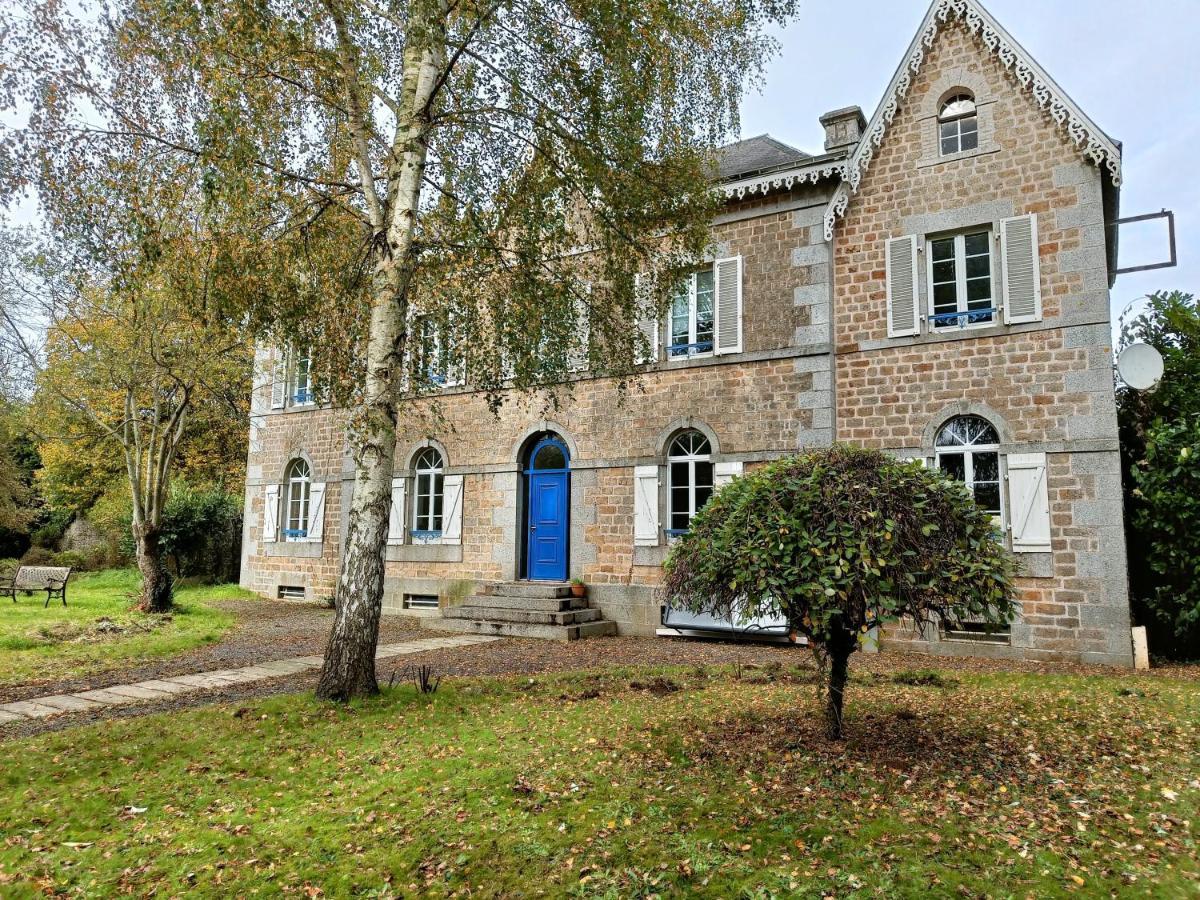 Maison La Motte With Bicycle Parking Saint-Hilaire-du-Harcouët Exterior foto