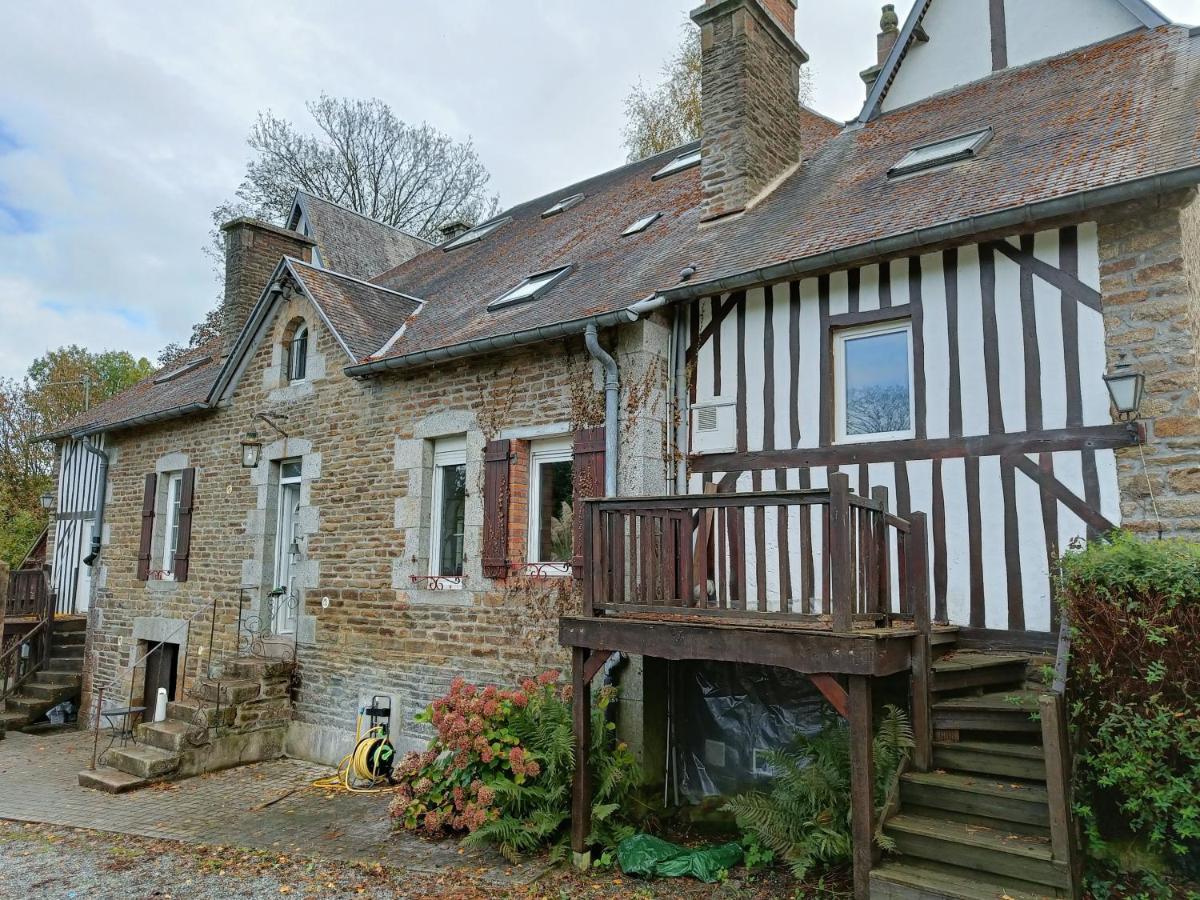 Maison La Motte With Bicycle Parking Saint-Hilaire-du-Harcouët Exterior foto